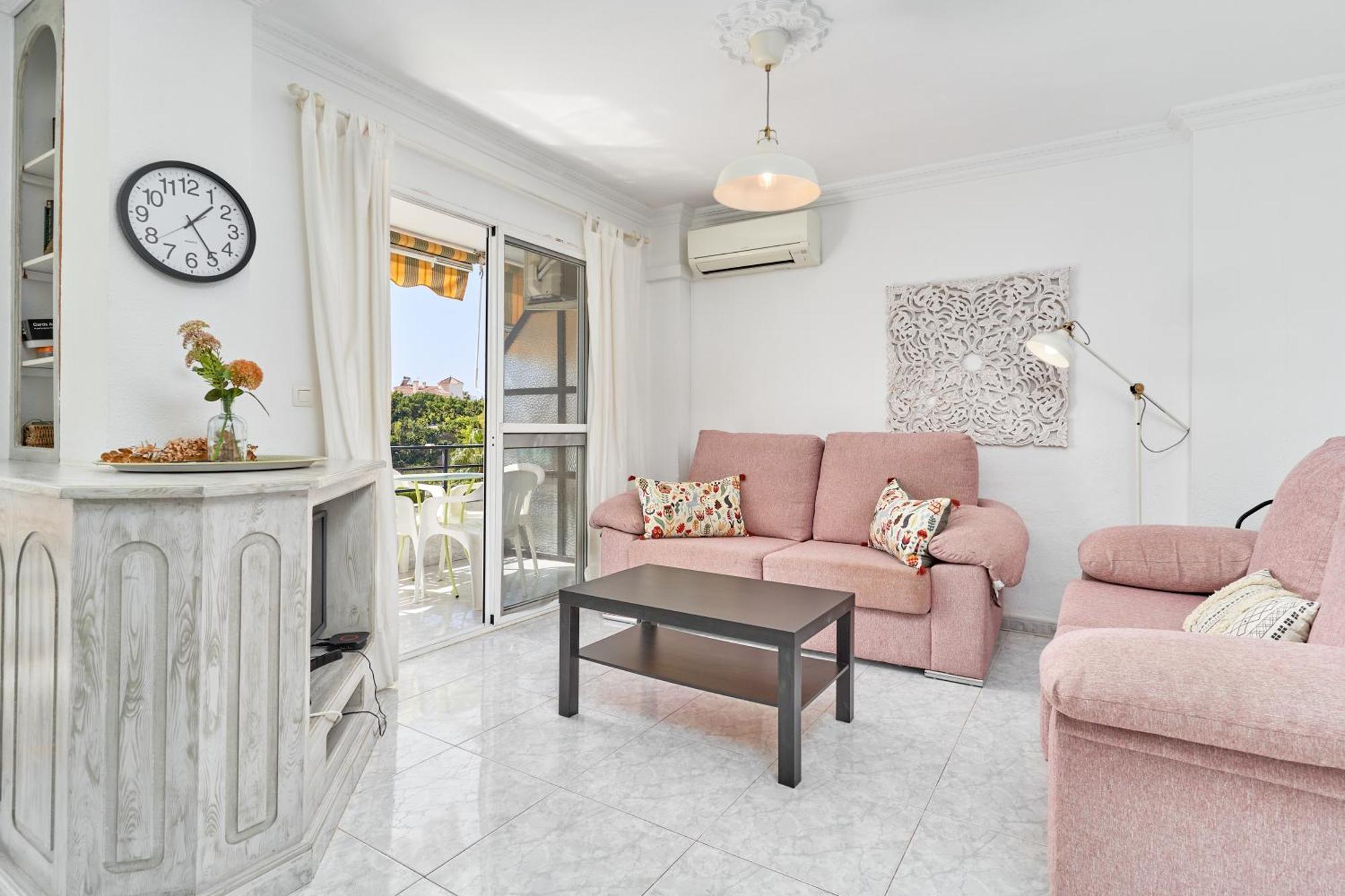 Hawaii 1St Floor Burriana, Nerja Apartment Екстериор снимка